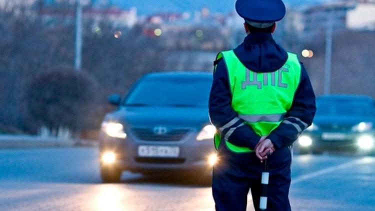 В Грачёвском округе пьяный водитель пытался отвезти родственника до остановки