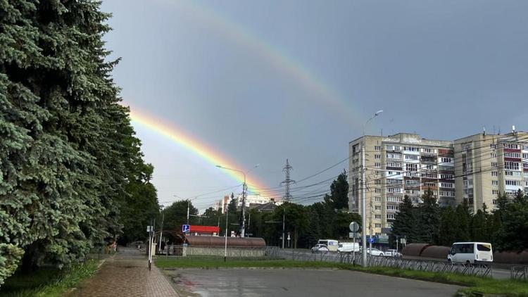 На Ставрополье 40-градусную жару сменит дождь с грозой и градом