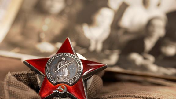 В Ставрополе ветераны войны получили медали к Юбилею Победы