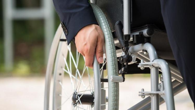 На Ставрополье люди с инвалидностью обеспечиваются техническими средствами реабилитации