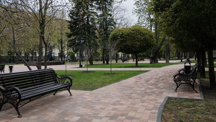 В Ипатовском округе Ставрополья благоустроят парк и реконструируют тротуар