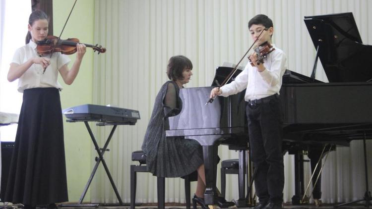 Ставропольцев приглашают участвовать во Всероссийском конкурсе артистов симфонического оркестра