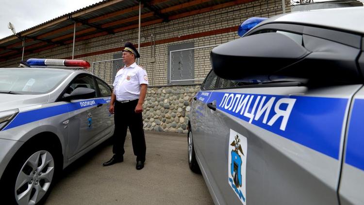 На Ставрополье оштрафовали автохама, который ездил по тротуару