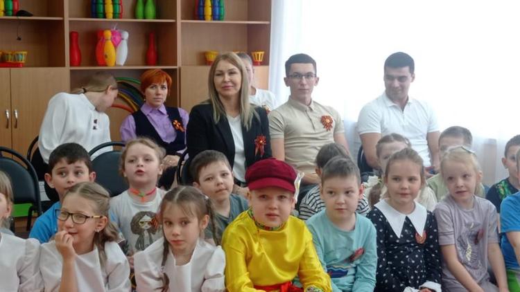 В Ессентуках депутат оказала помощь детскому саду