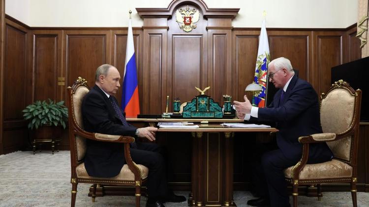 Президент РФ Владимир Путин провел рабочую встречу с главой РСПП Александром Шохиным