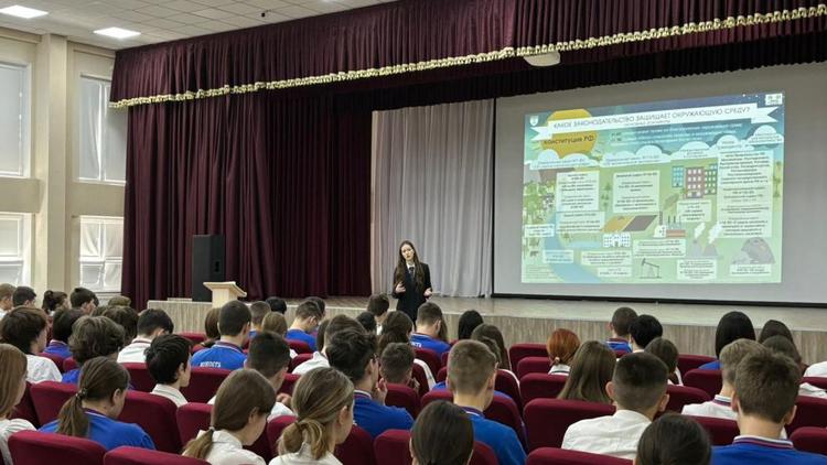 Экологические уроки проходят в школах Ставрополя