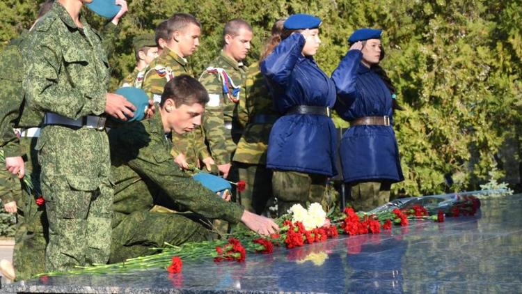 В Невинномысске состоялось открытие военно-спортивной игры «Орленок»