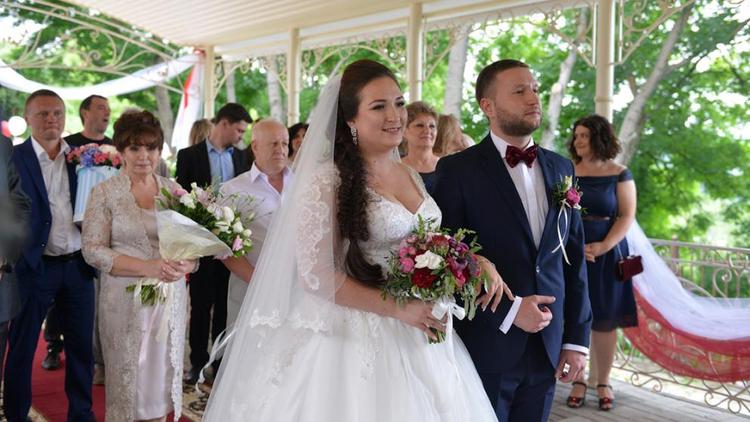 «Беседка счастья» в Ставрополе – новое место для свадебных церемоний
