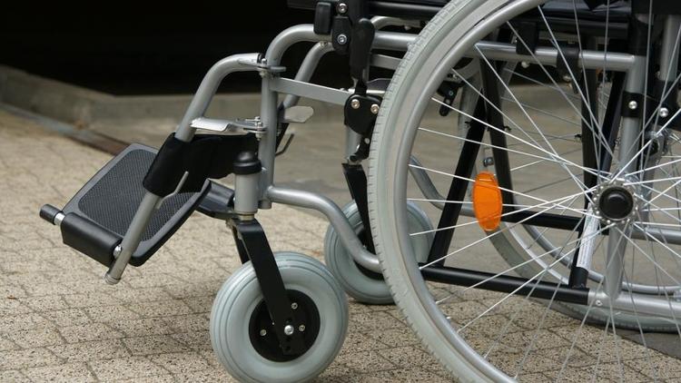 На Ставрополье большинство местных дорог «адаптируют» для инвалидов и мам с колясками