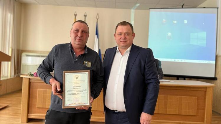 Лучших аграриев Предгорного округа отметили наградами Минсельхоза РФ