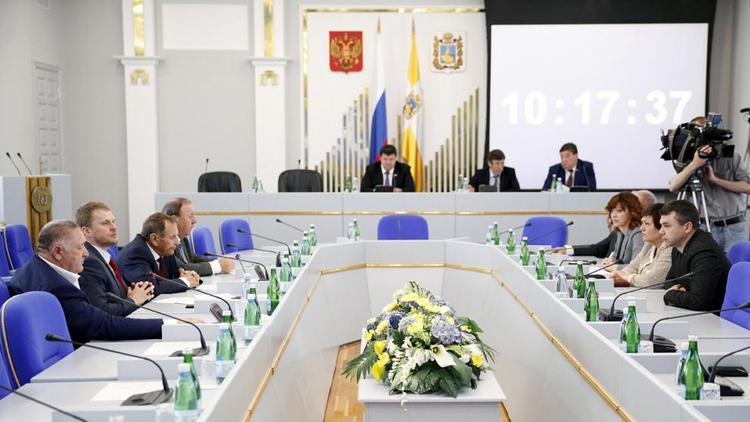 Губернатор Ставрополья впервые обратится к депутатам с посланием на майском заседании ДСК