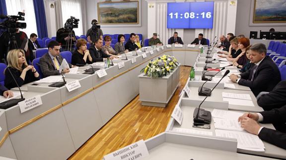 Ход проведения акции «Аллея Победы» на Ставрополье обсудили краевые депутаты