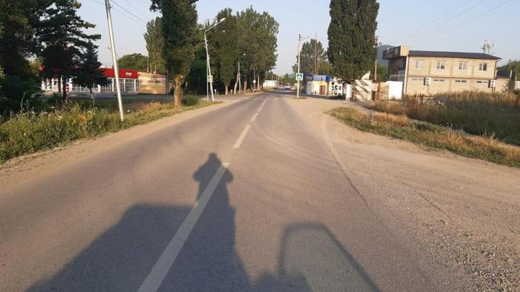 В Пятигорске неизвестный водитель сбил велосипедистку и скрылся с места ДТП