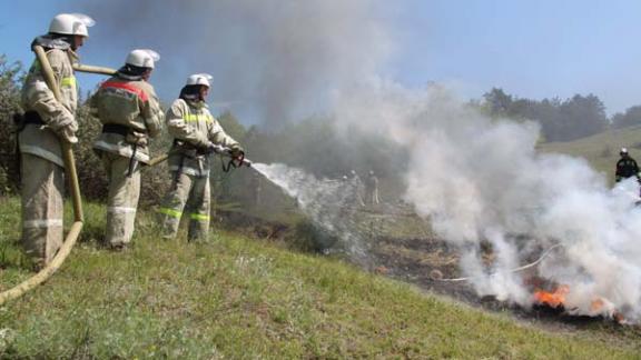 270 возгораний сухой травы потушили ставропольские пожарные с начала августа