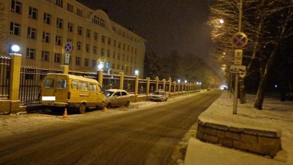 В Ставрополе водитель маршрутки спровоцировал тройное ДТП