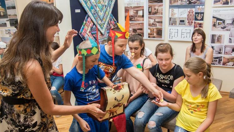 Шоколадное путешествие совершили дети в ставропольском музее