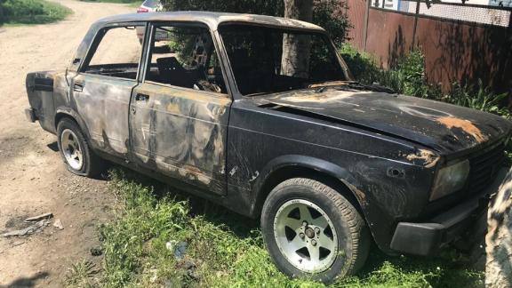 В селе Казьминском в автомобиле сгорел 2-летний мальчик