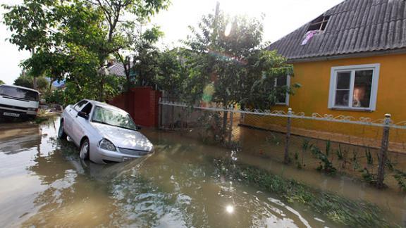 Пострадавшим от наводнения на Кубани помогает Ставрополье
