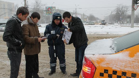 Проблемы таксистов связи с новым законом решали депутаты Думы Ставрополья