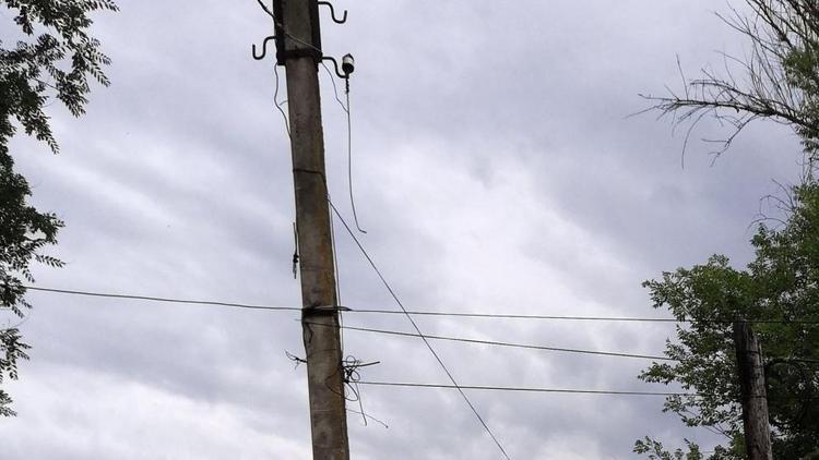 400 метров телефонных проводов украли у интернет-провайдера в Кировском округе