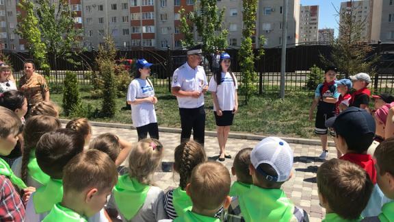 Волонтёры проводят уроки дорожной безопасности в Ставрополе