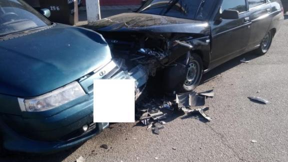 В Ипатово столкнулись два автомобиля: пострадал 3-летний ребенок