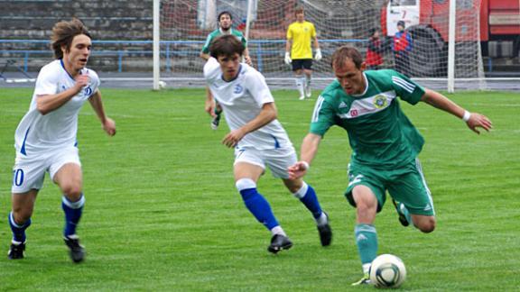 Футболисты ставропольского «Динамо» отправляются на первый сбор в 2012 году