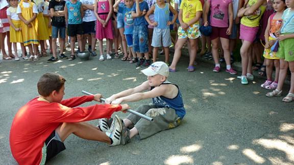 Фестиваль-конкурс народных игр «Затейники» состоялся в Невинномысске