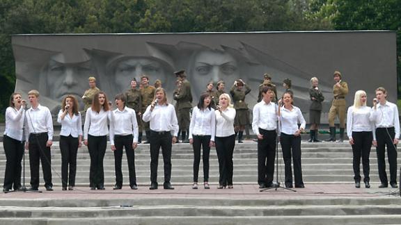 В Ставрополе проходит конкурс патриотической песни «Солдатский конверт»