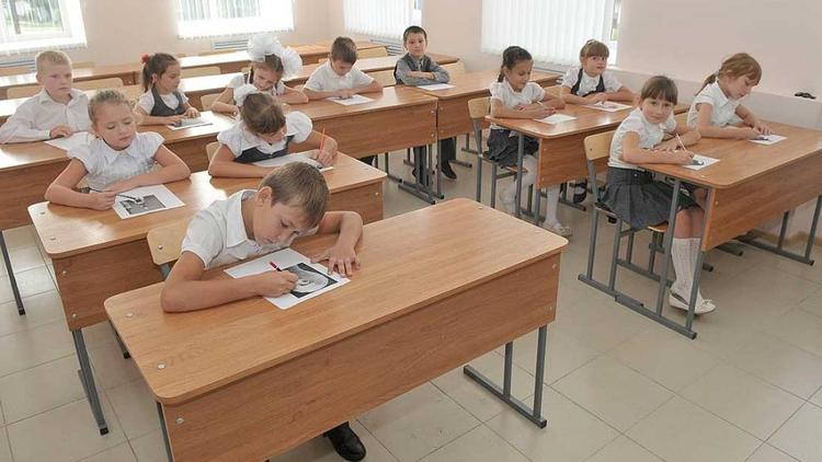 Школы Ставрополья проверяют на пожарную безопасность перед 1 сентября