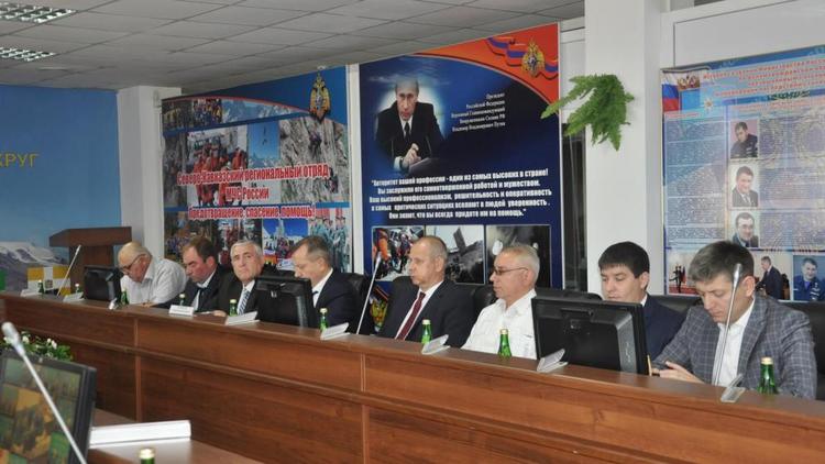 На Ставрополье обсуждали обеспечение пожарной безопасности в СКФО