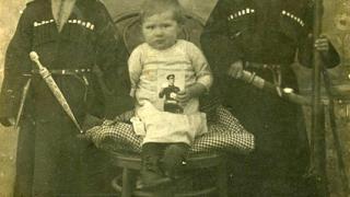 Иван Калиничев на фотографии, которой почти 100 лет