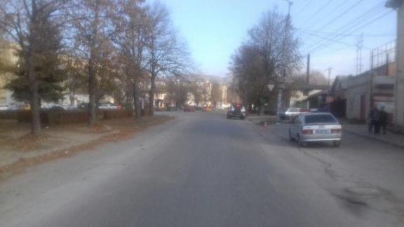 В Кисловодске ребенок выпал на улицу из открытой двери автобуса