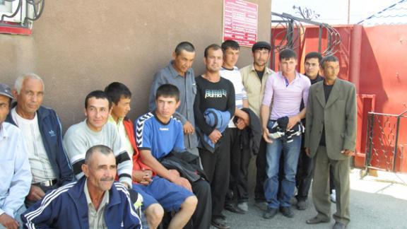 15 нелегальных гастарбайтеров из Узбекистана задержаны в Михайловске
