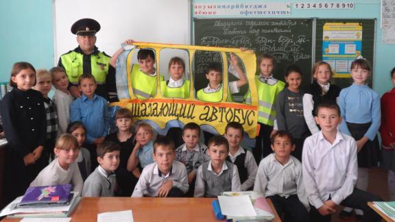В Андроповском районе младшеклассников учат прокладывать безопасный маршрут в школу