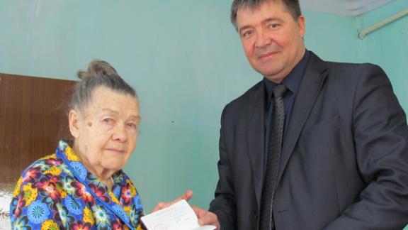 89-летняя бывшая жительница Казахстана получила вид на жительство в Невинномысске