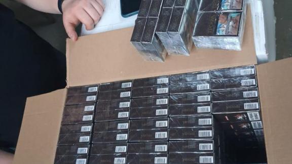 Жители Буденновска хотели продать крупную партию контрафактных сигарет