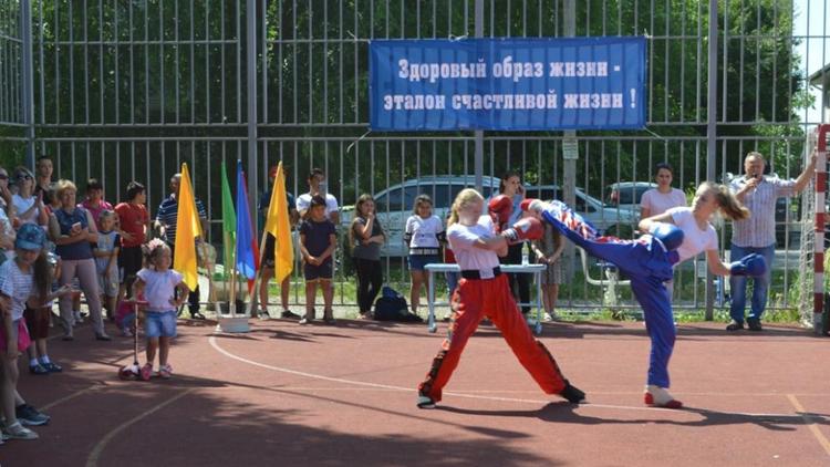 В Кировском округе прошёл праздник «Спорт в каждую семью»