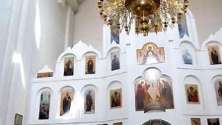 На каком языке должны совершаться службы в православных храмах