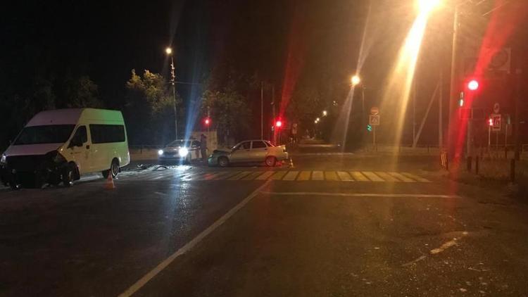 Студент без водительских прав сел за руль и устроил ДТП в Будённовске