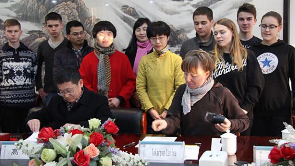 Ставропольские школьники познакомились со своими сверстниками в Китае
