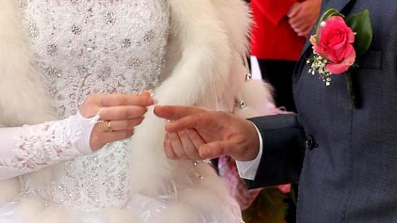 20877 пар поженились в 2013 году на Ставрополье