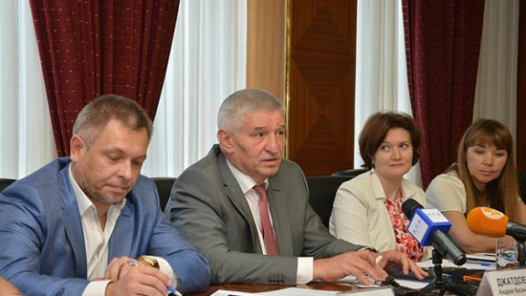 Андрей Джатдоев отчитался о работе администрации Ставрополя за 2014 год