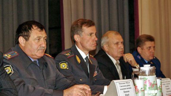 Порядок в Зеленокумске будут охранять казаки и милиция