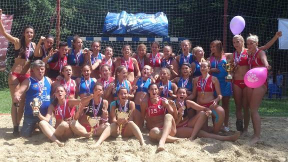 Женская команда «Ставрополье-СКФУ» выиграла чемпионат России по пляжному гандболу