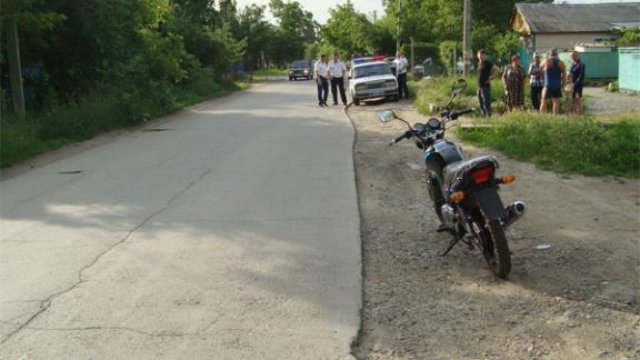 В Невинномысске мотоциклист сбил семилетнего ребенка