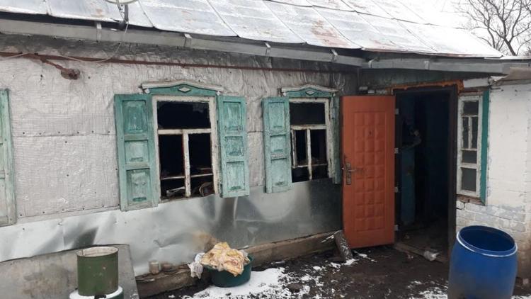 Пожилые супруги в Кочубеевском районе погибли от угарного газа