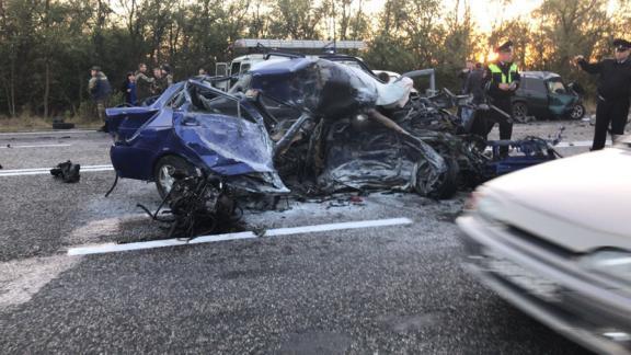 Авария с четырьмя авто в районе Минвод унесла 5 жизней