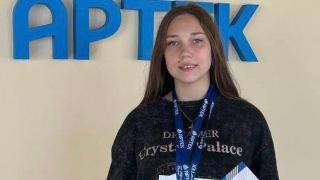 Новоалександровская школьница стала победителем конкурса по истории «Молодой Гвардии»