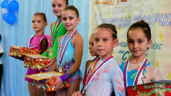 В турнире «Степные звездочки» победили гимнастки из Нефтекумска